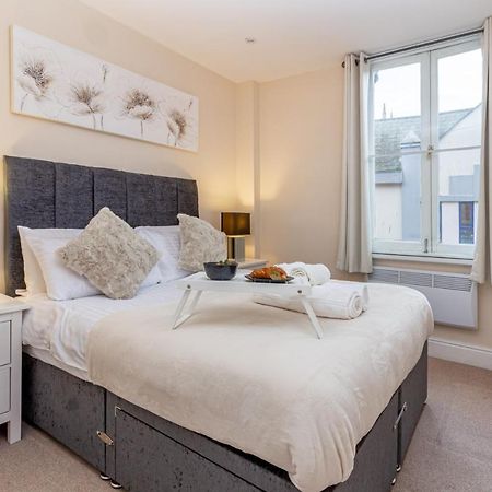 Guest Homes - Trinity Flat Worcester Dış mekan fotoğraf
