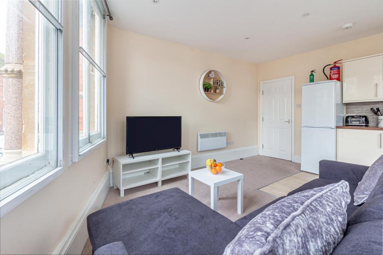 Guest Homes - Trinity Flat Worcester Dış mekan fotoğraf