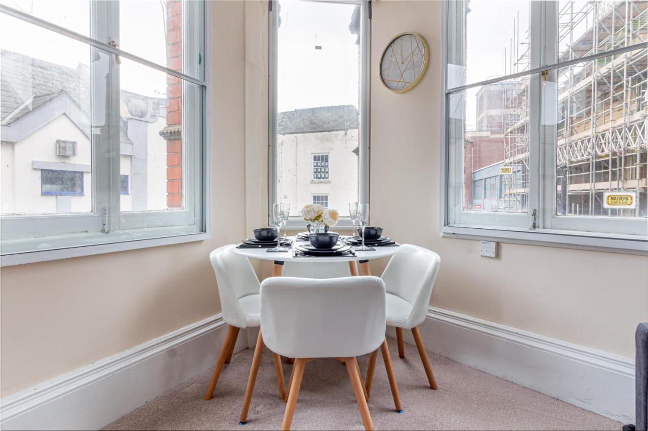 Guest Homes - Trinity Flat Worcester Dış mekan fotoğraf